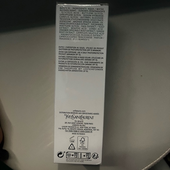 Yves Saint Laurent Pure Shots Essence 150ml - Picture 3 of 6